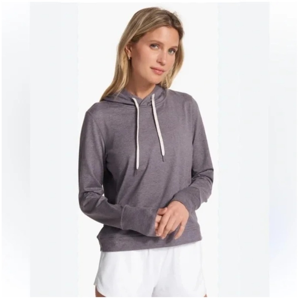 Vuori Women's Halo Essential Hoodie — Purple
